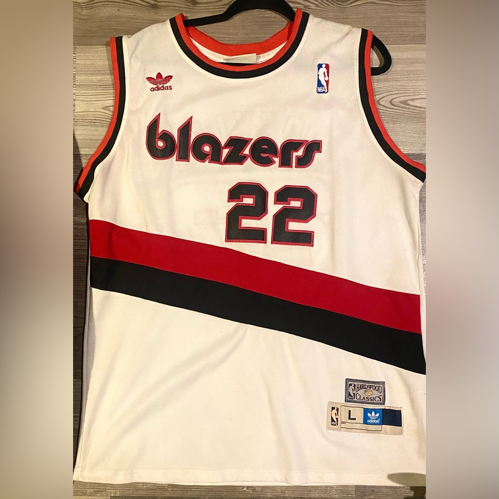 Portland trailblazers Clyde drexler throwback jersey